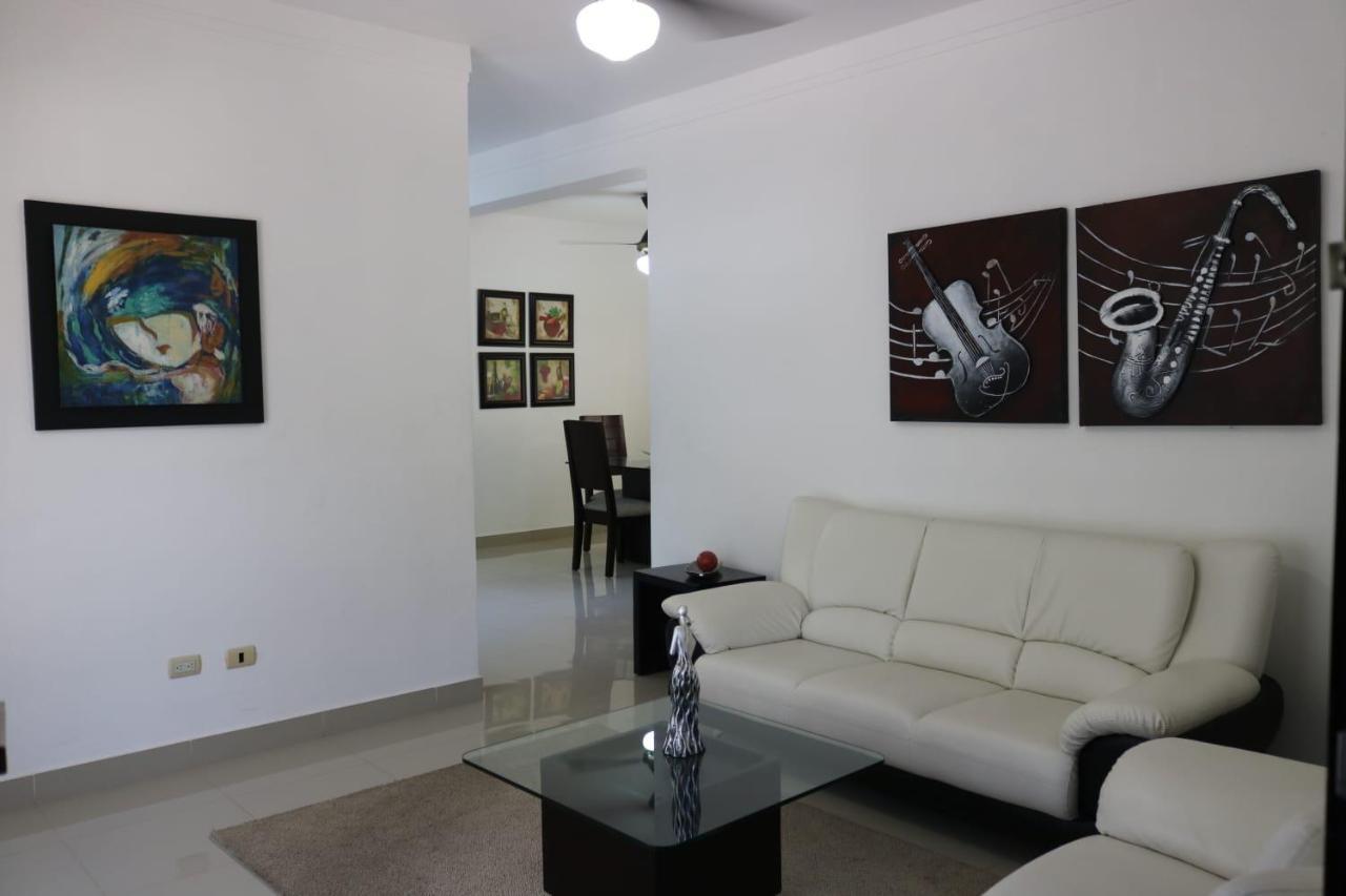 Apartamento Amueblado Amplio Tranquilo Privado Como Tu Lo Mereces سانتياغو دي لوس كاباليروس المظهر الخارجي الصورة
