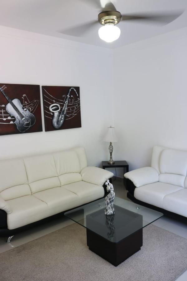 Apartamento Amueblado Amplio Tranquilo Privado Como Tu Lo Mereces سانتياغو دي لوس كاباليروس المظهر الخارجي الصورة