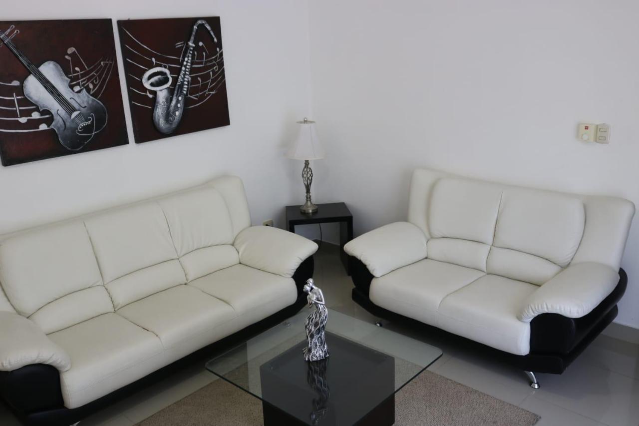 Apartamento Amueblado Amplio Tranquilo Privado Como Tu Lo Mereces سانتياغو دي لوس كاباليروس المظهر الخارجي الصورة