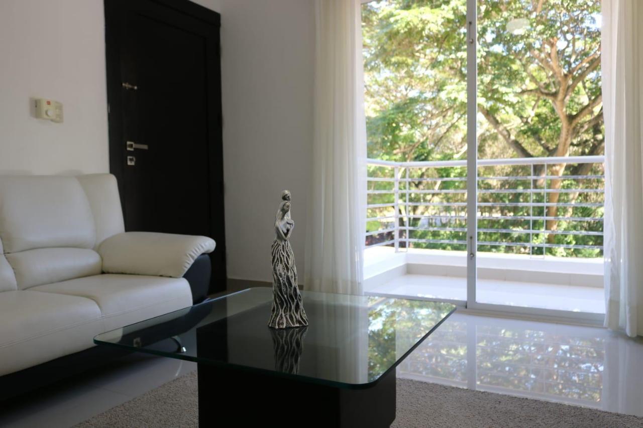 Apartamento Amueblado Amplio Tranquilo Privado Como Tu Lo Mereces سانتياغو دي لوس كاباليروس المظهر الخارجي الصورة
