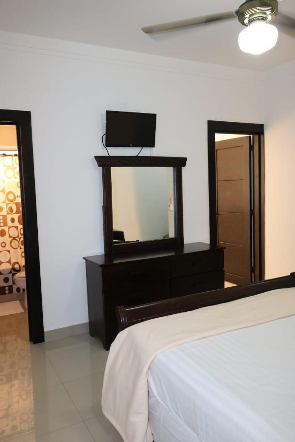 Apartamento Amueblado Amplio Tranquilo Privado Como Tu Lo Mereces سانتياغو دي لوس كاباليروس المظهر الخارجي الصورة
