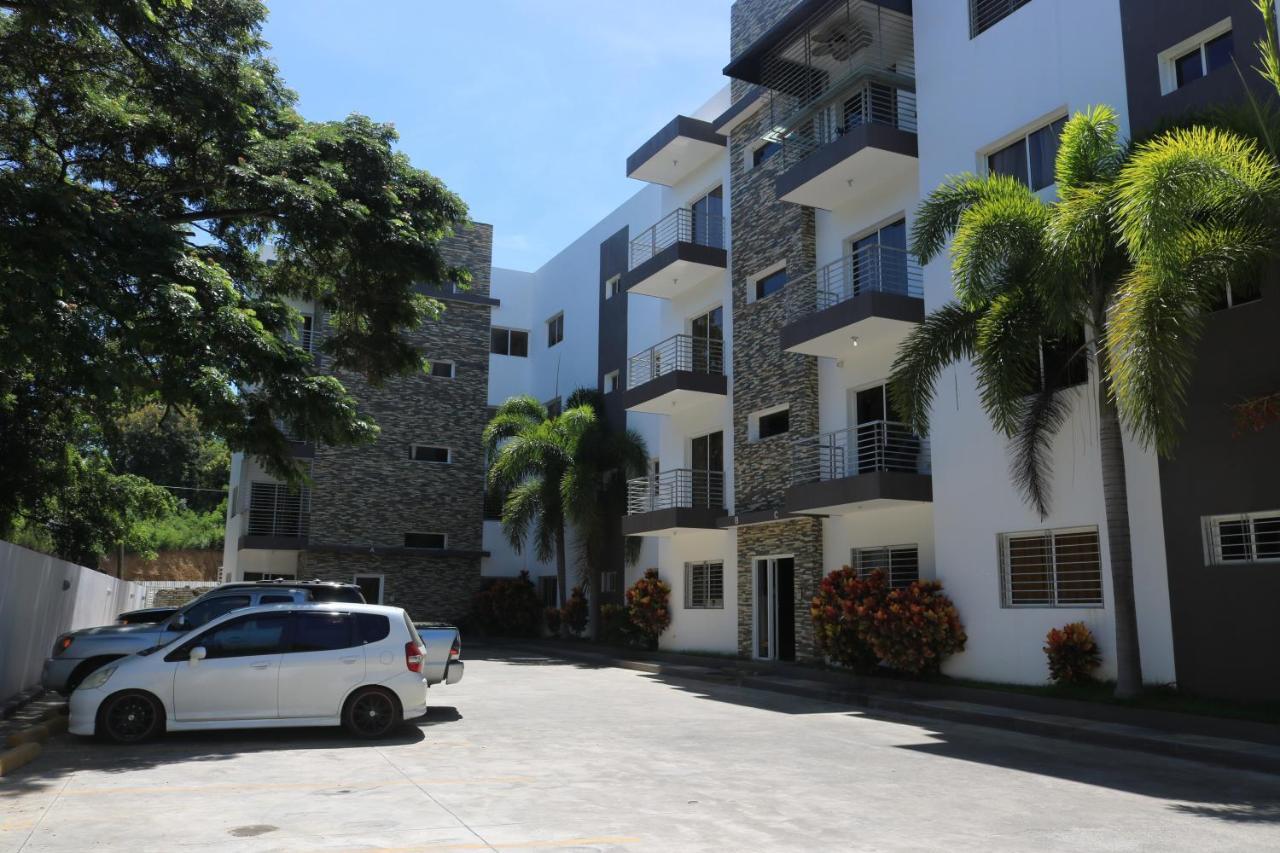 Apartamento Amueblado Amplio Tranquilo Privado Como Tu Lo Mereces سانتياغو دي لوس كاباليروس المظهر الخارجي الصورة