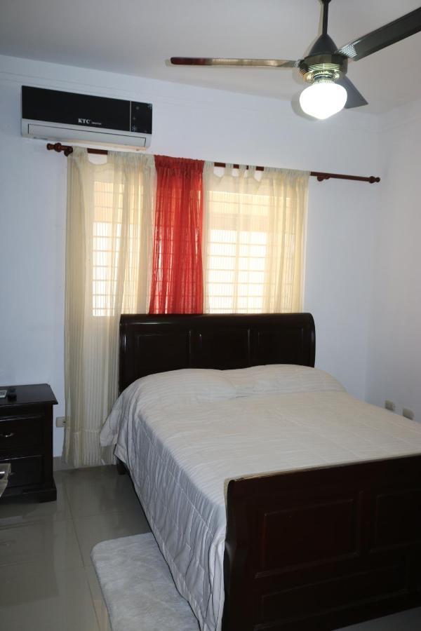 Apartamento Amueblado Amplio Tranquilo Privado Como Tu Lo Mereces سانتياغو دي لوس كاباليروس المظهر الخارجي الصورة